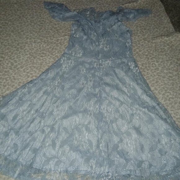 Dress - Picture 2 of 2